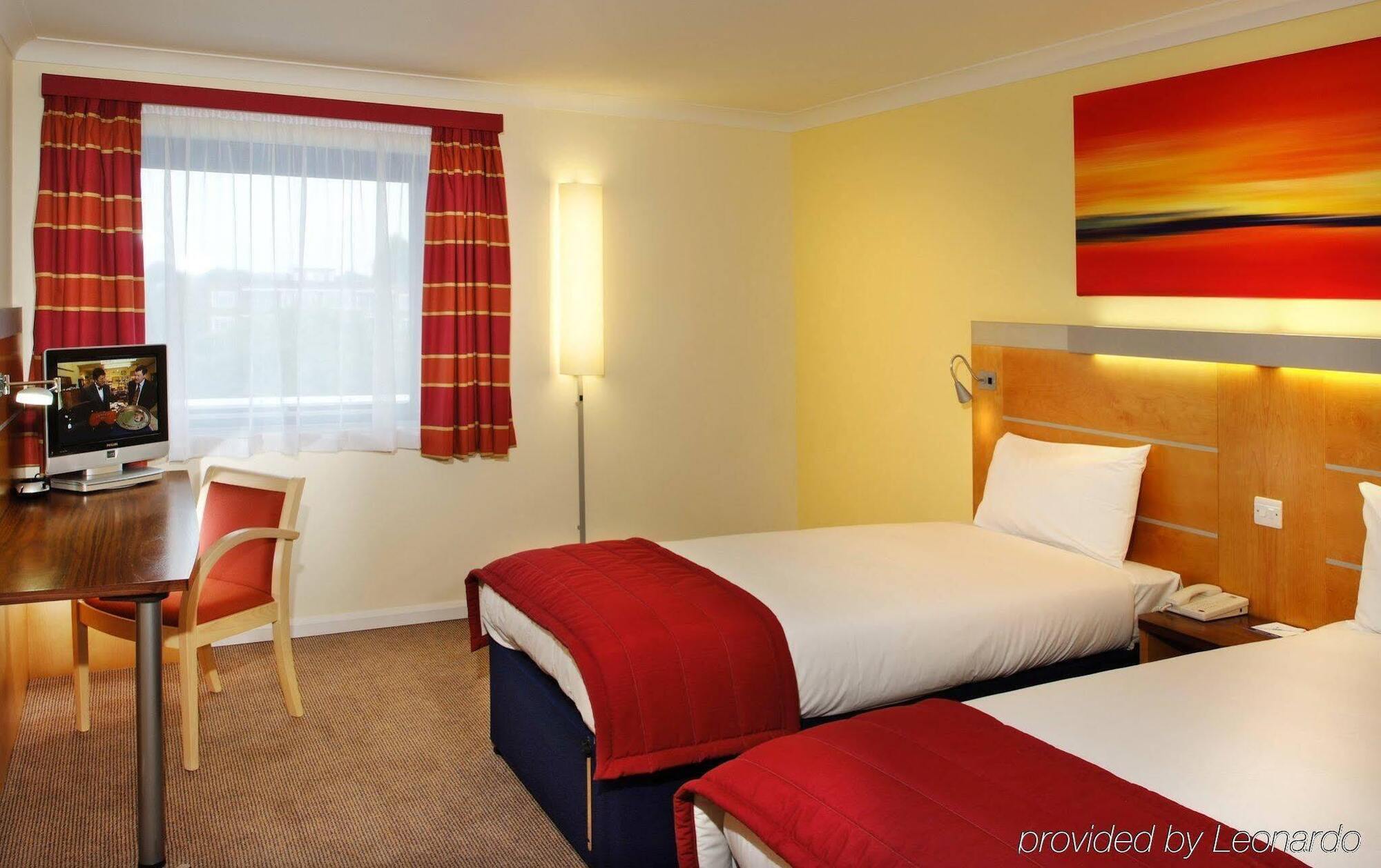 Holiday Inn Express London Golders Green, An Ihg Hotel Finchley Dış mekan fotoğraf